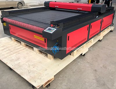 HZ-1325F laser cutting machine with 80W CO2 laser tube, has auto feeding system, ship to Russia